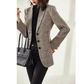 Blazer Feminino Quadriculado e Patch
