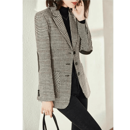 Blazer Feminino Quadriculado e Patch